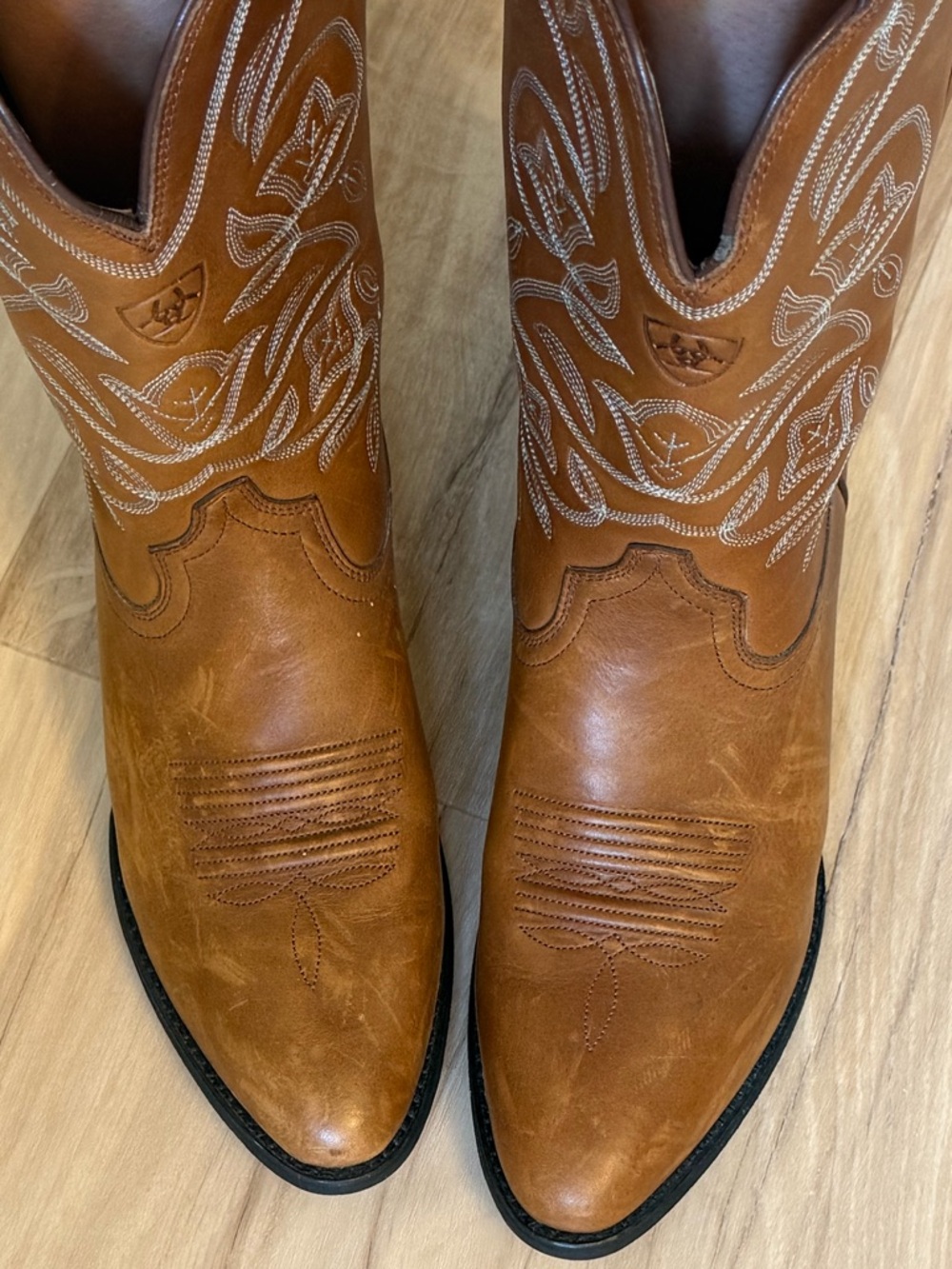 Ariat Heritage Classic Brown Leather Western Cowboy Boots - Picture 2 of 8
